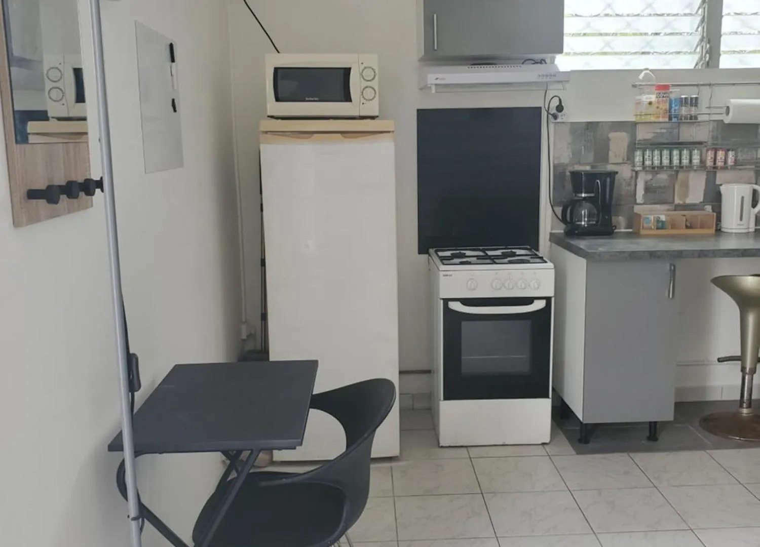 Ideal Couple, Travailleur - Proche De L'Aeroport 4Km - Parking Gratuit - Commerce Et Restauration A Proximite - Wifi 勒拉芒坦